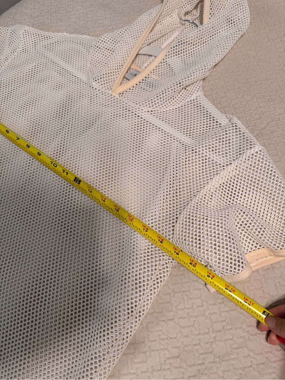 Armani Exchange Cream Mesh Short Sleeve Hoodie - Picture 4 of 4